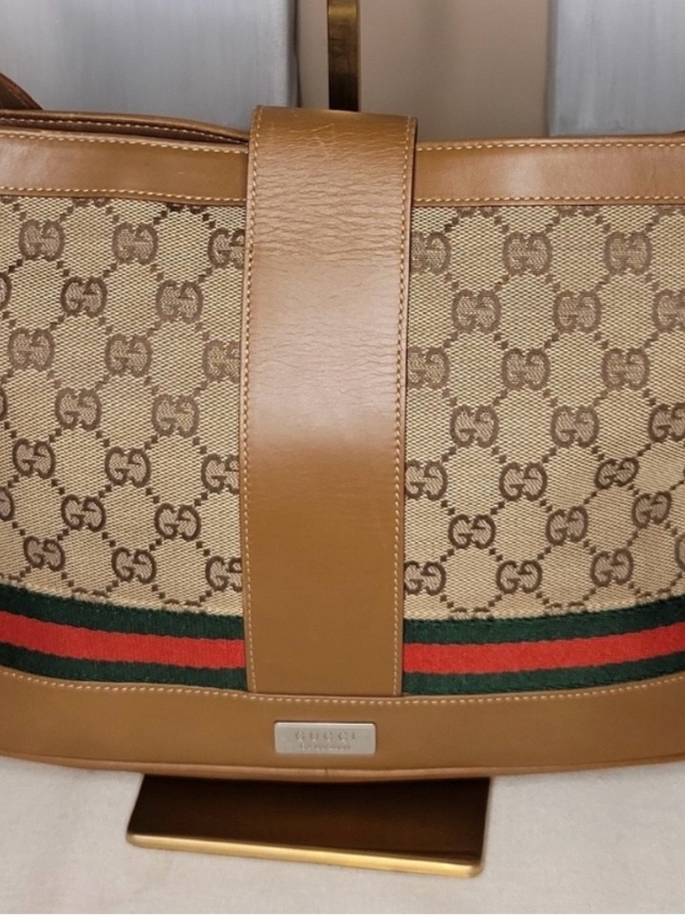 Gucci Brown GG Canvas Shoulder Bag with Green and Red Web Stripe - Picture 5 of 13
